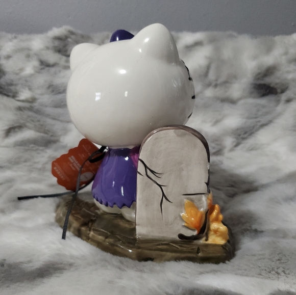 Hello Kitty Blue Sky Clayworks Graveside Halloween - Picture 7 of 9